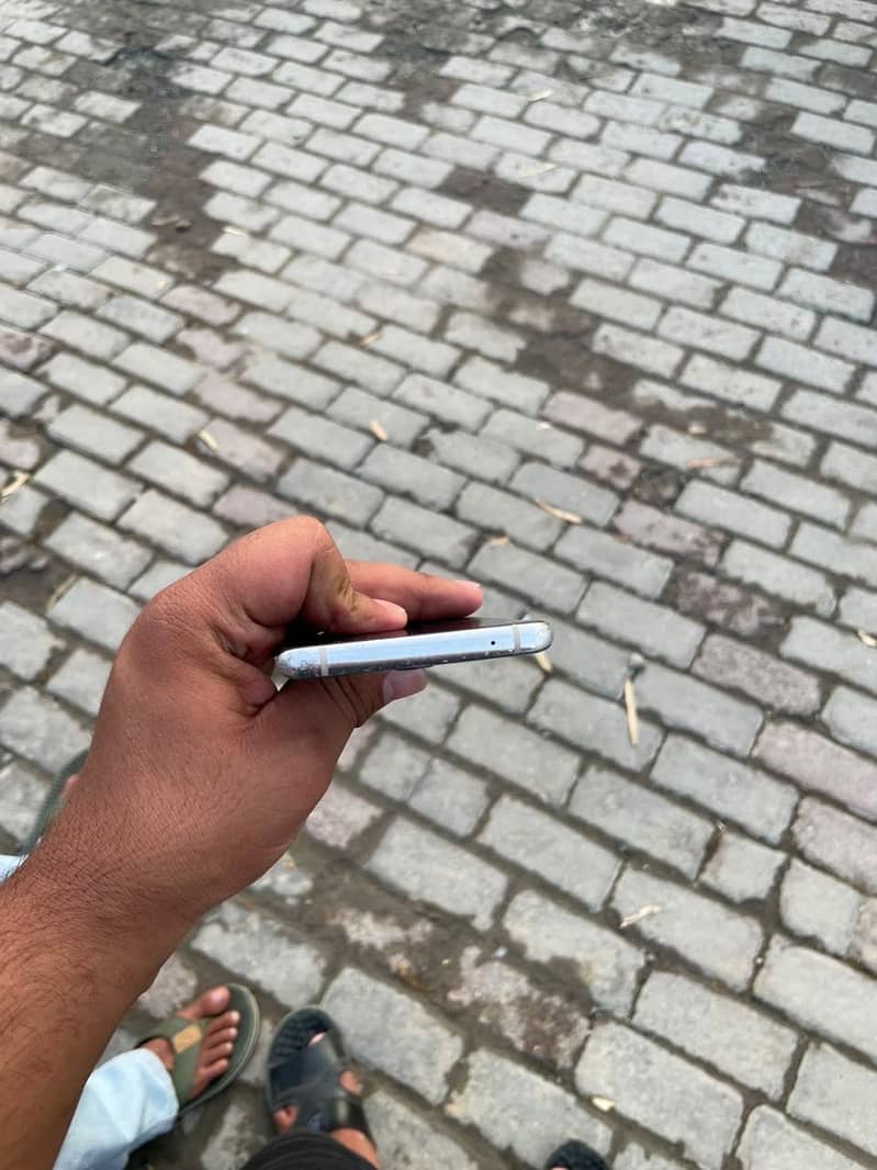 One Plus 8 4