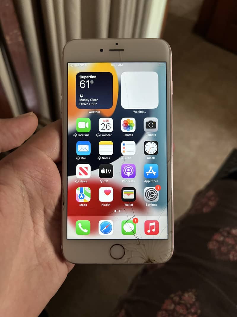 Apple iPhone 6S Plus 0