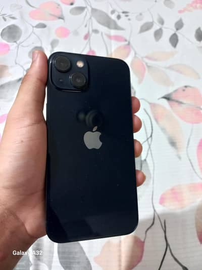Apple iPhone 13 jv