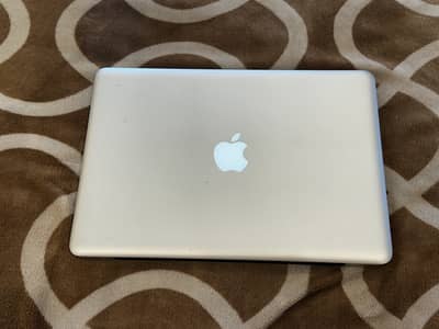 MACBOOK 2010 PRO READ DESCRIPTION