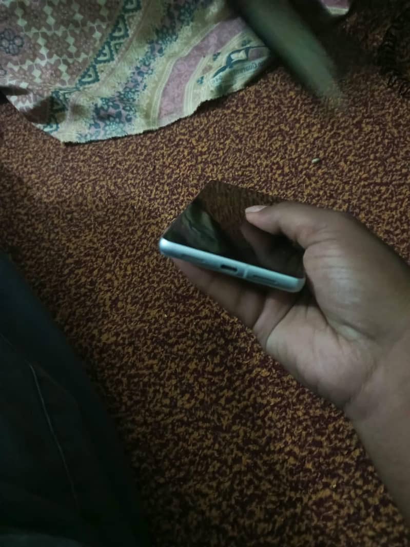 Google Pixel 7 3