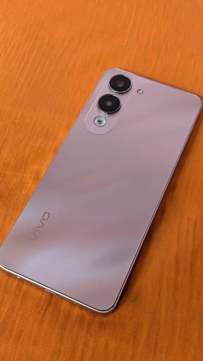Vivo Y04  4+4/128