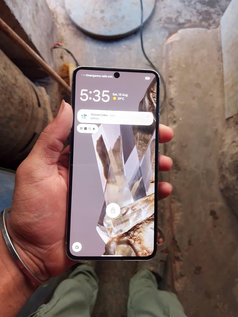pixel 8pro 4