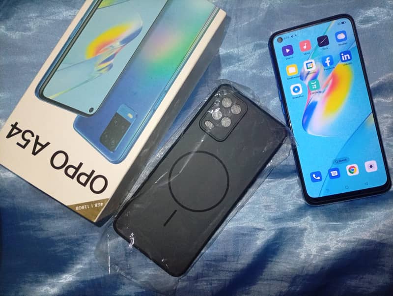 OPPO A54 1