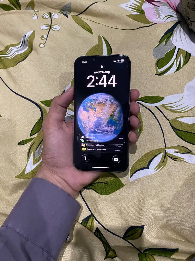 Apple iPhone 13 Pro 4