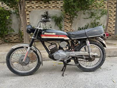 Kawasaki 100 1983
