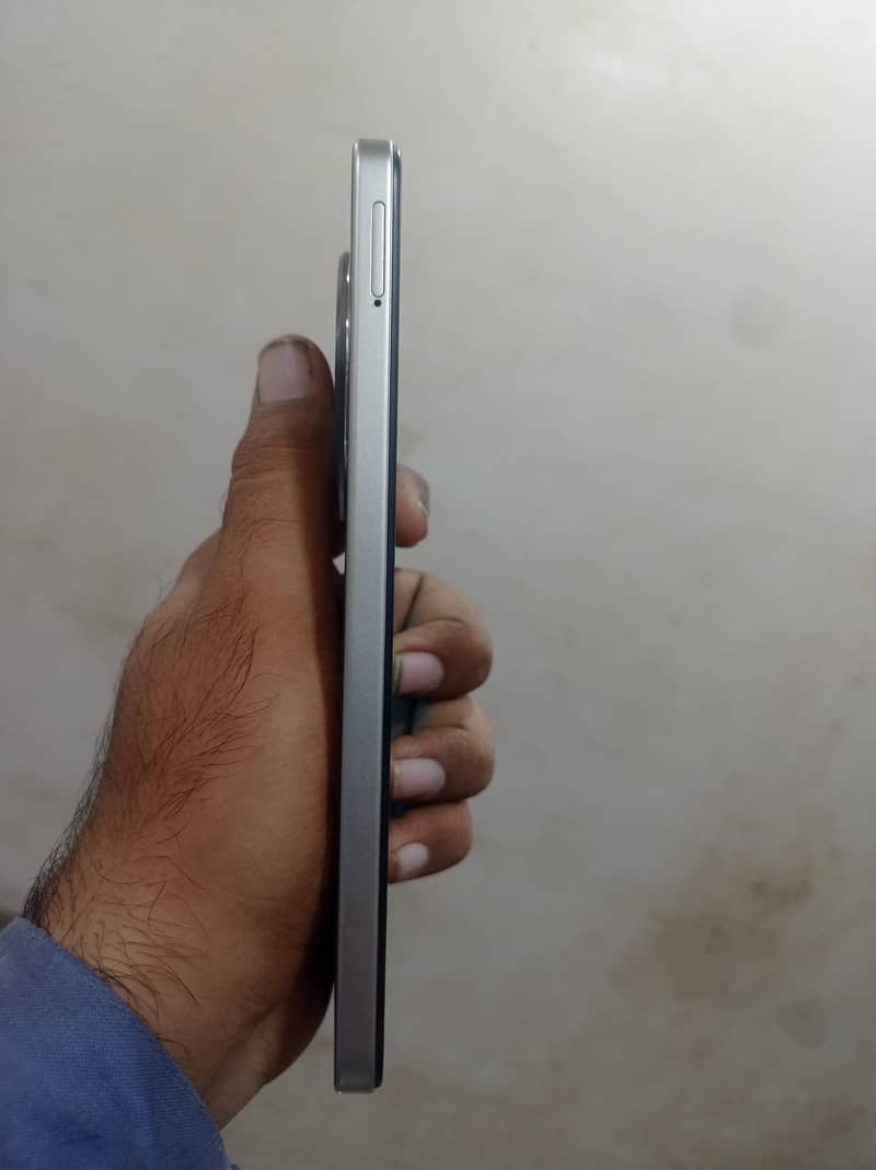Xiaomi POCO C75 3