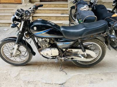 Suzuki GS 150 2017