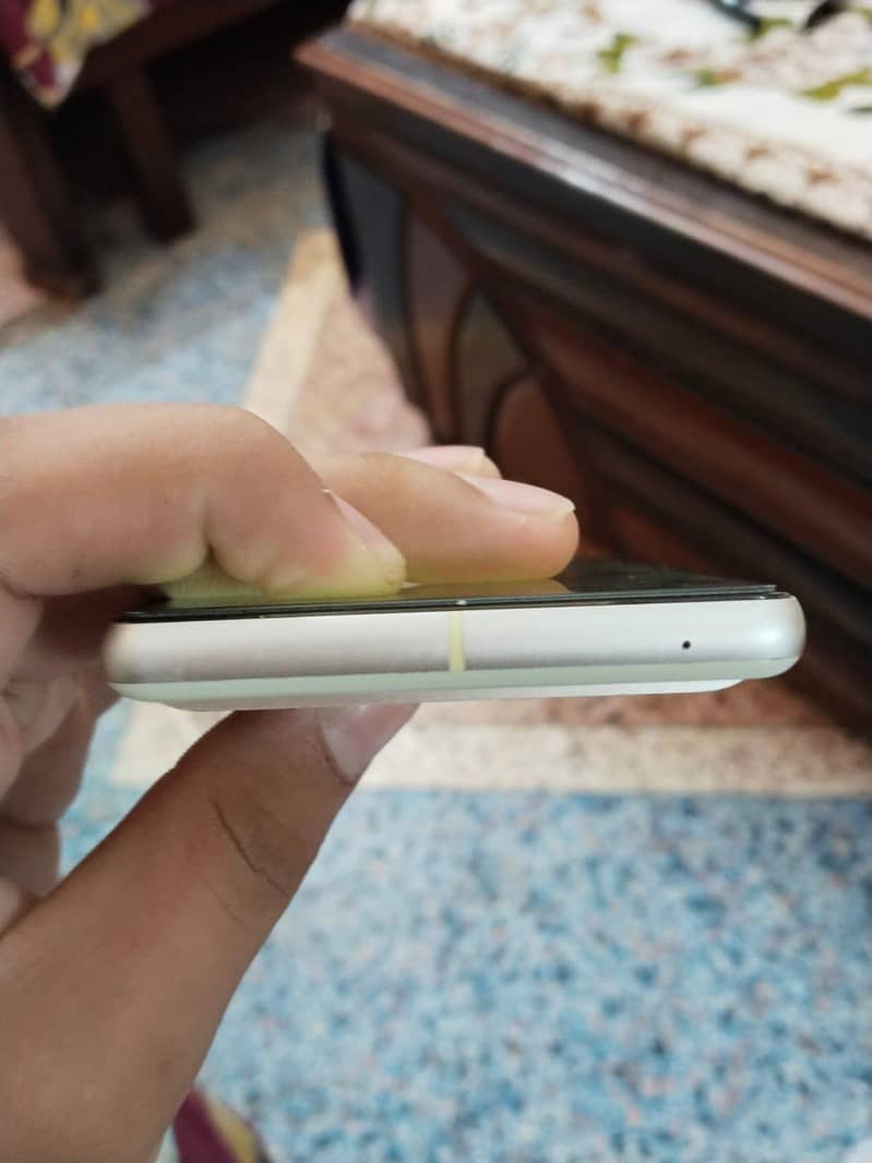 Google Pixel 7 2
