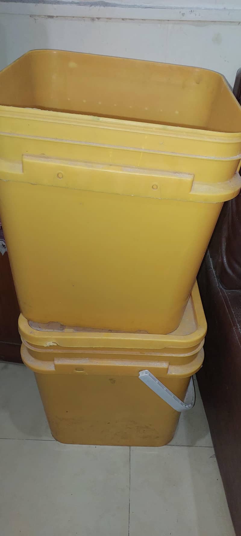 Plastic bucket 1