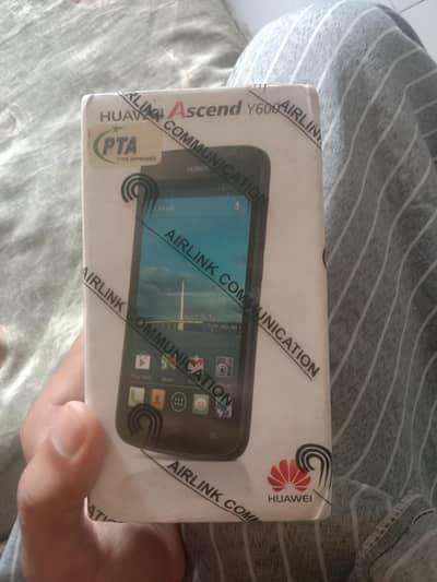 Huawei ascend y600