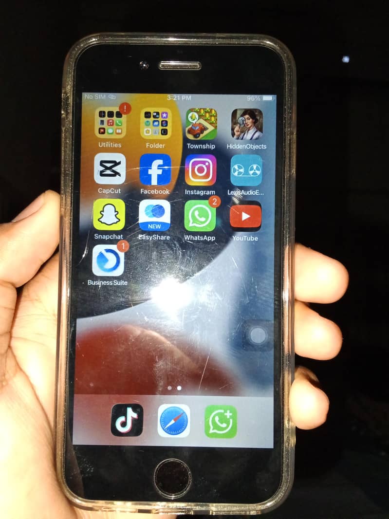 Apple iPhone 7 3