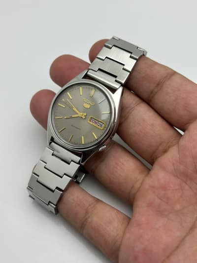 SEIKO 5 AUTOMATIC