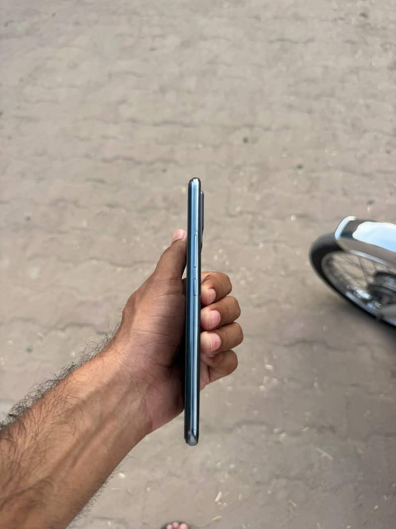 Vivo V21e 1