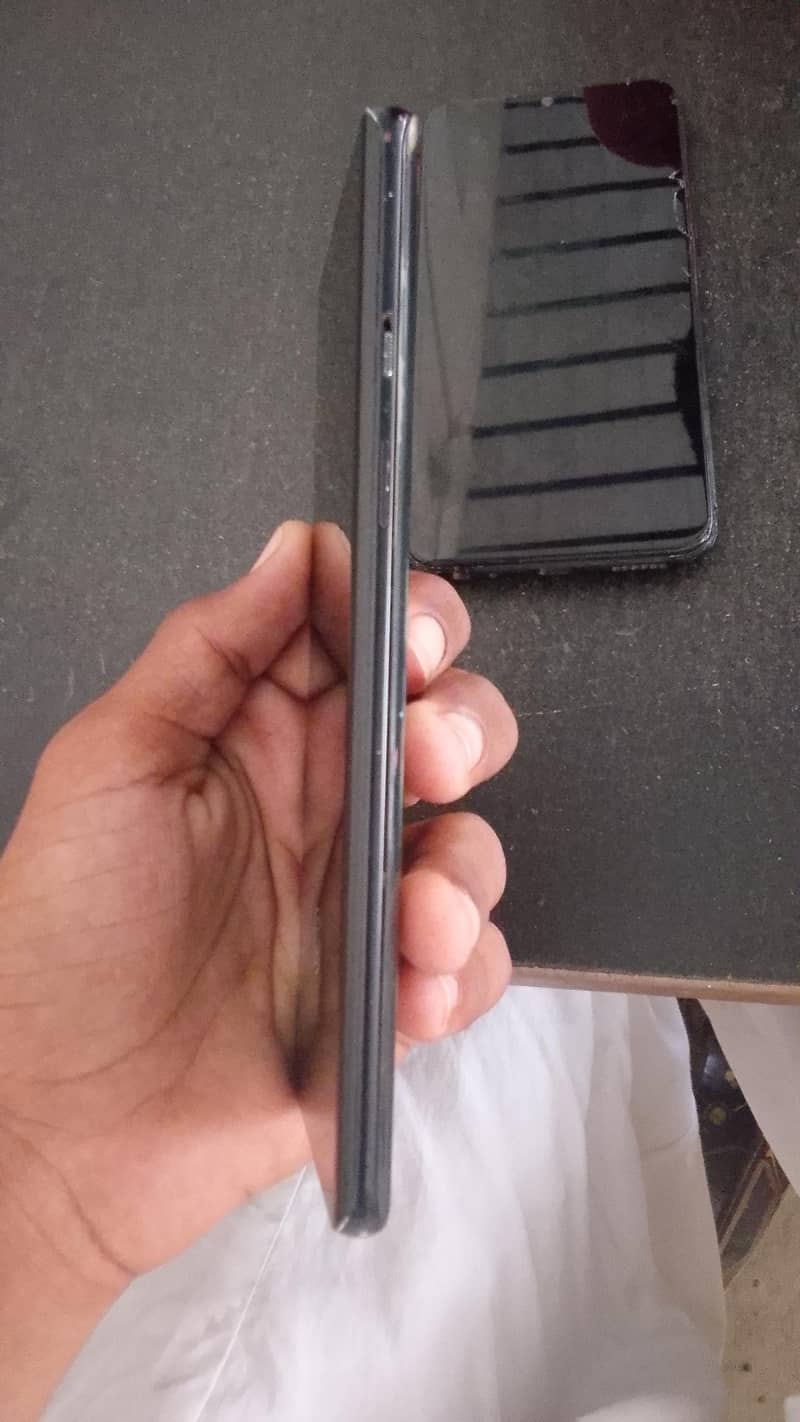One Plus 8 5