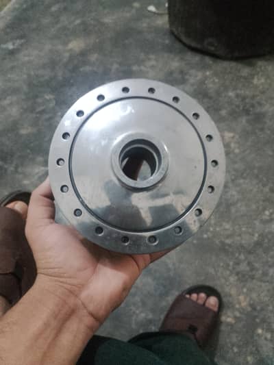 cd 70 hub for sale