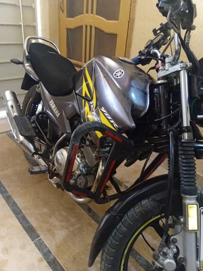 YBRG 125