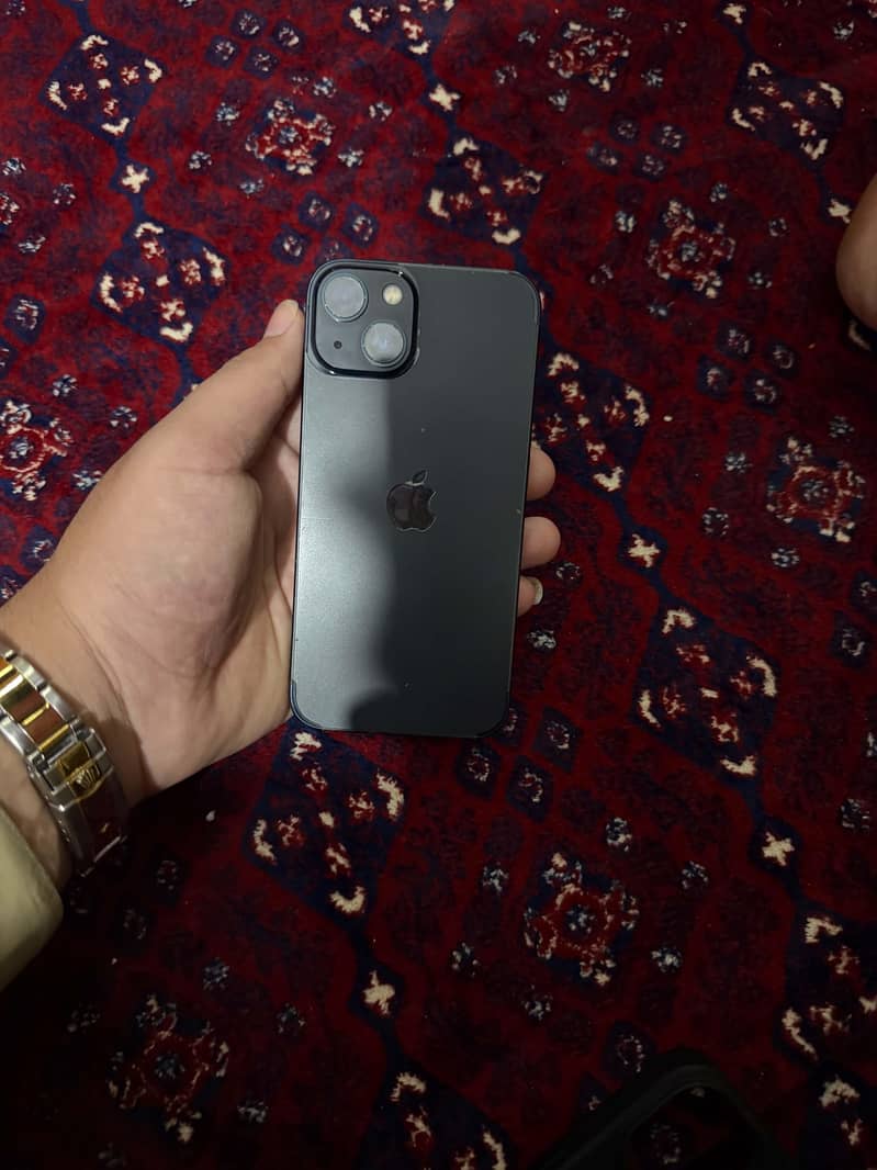 Apple iPhone 13 3