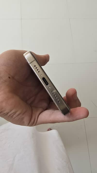 Apple iPhone 15 Pro Max