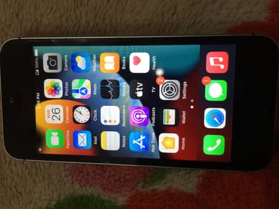 Apple iPhone SE