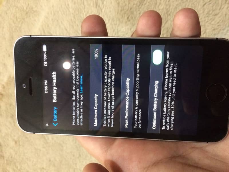 Apple iPhone SE 14