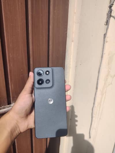 moto g 2025 8/128 all ok 10 by 10 exchange pocbile