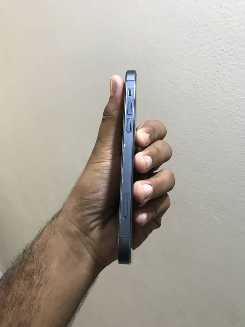 Apple iPhone 12 Pro 0