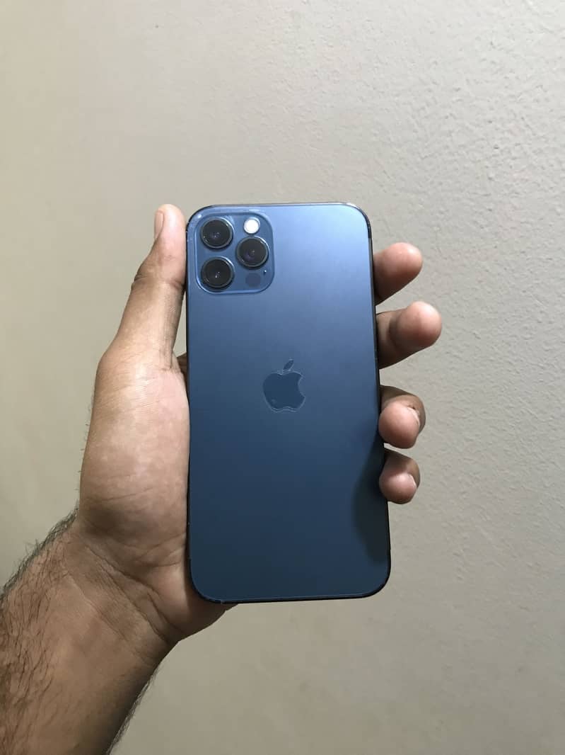 Apple iPhone 12 Pro 1