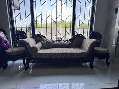 1Dewaan and 2 Chinoti Chairs