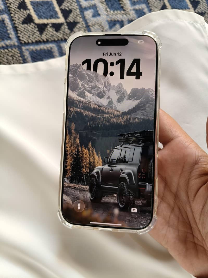Apple iPhone 16 Pro Max 6