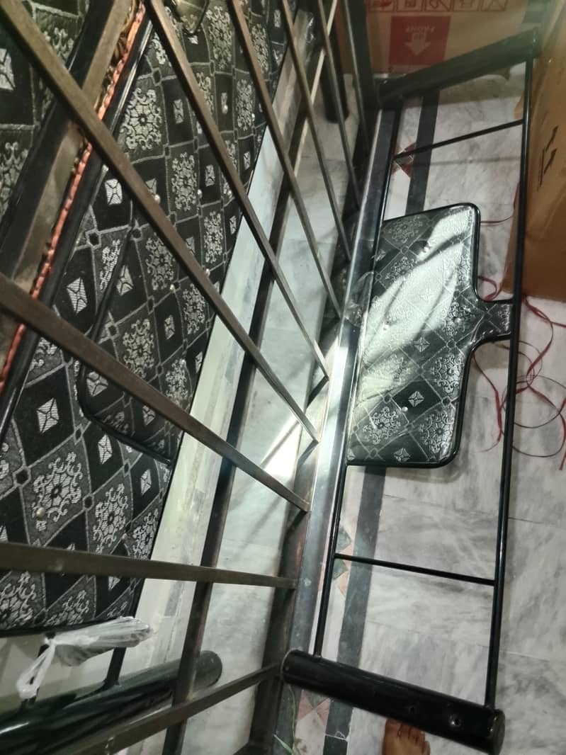 iron BED 1