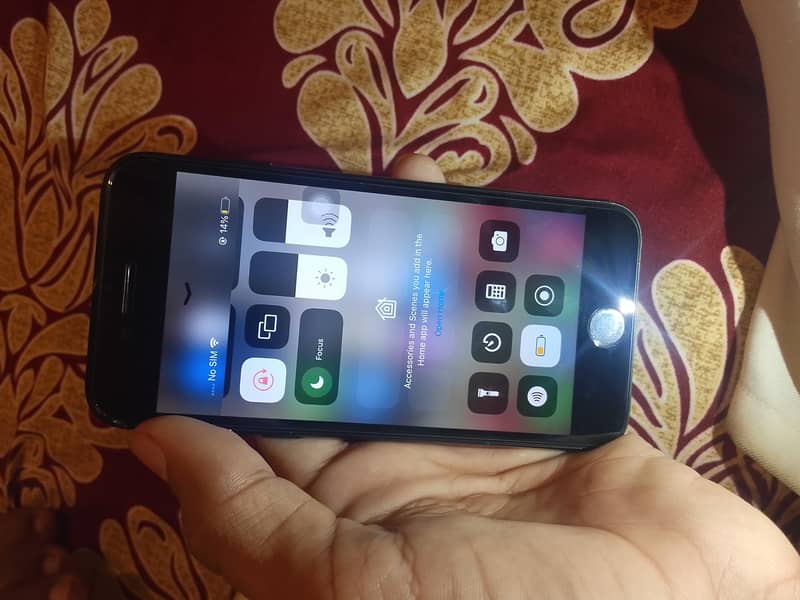 Apple iPhone 7 9
