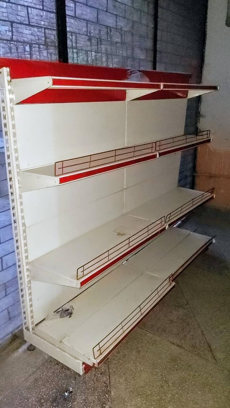 02 Racks 0