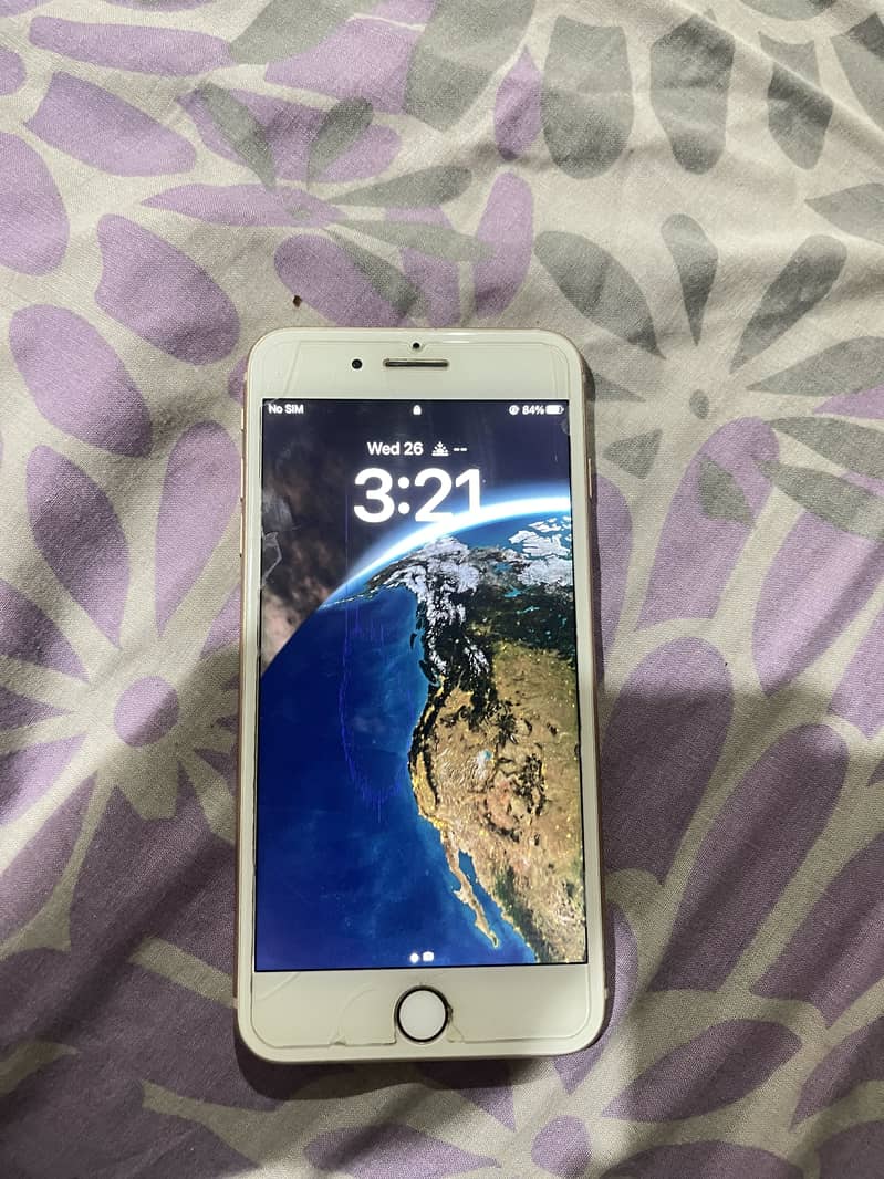 Apple iPhone 8 Plus 1
