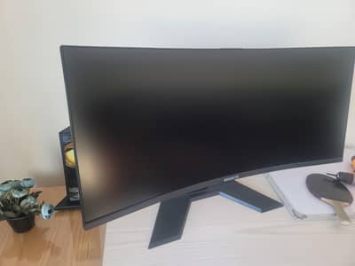 Gigabyte 34 " UltraWide Gaming Monitor 144Hz