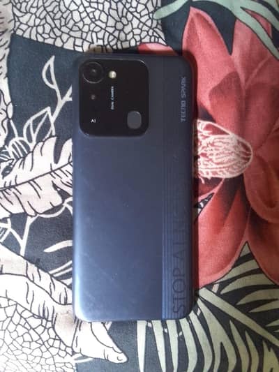 Tecno Spark 8C