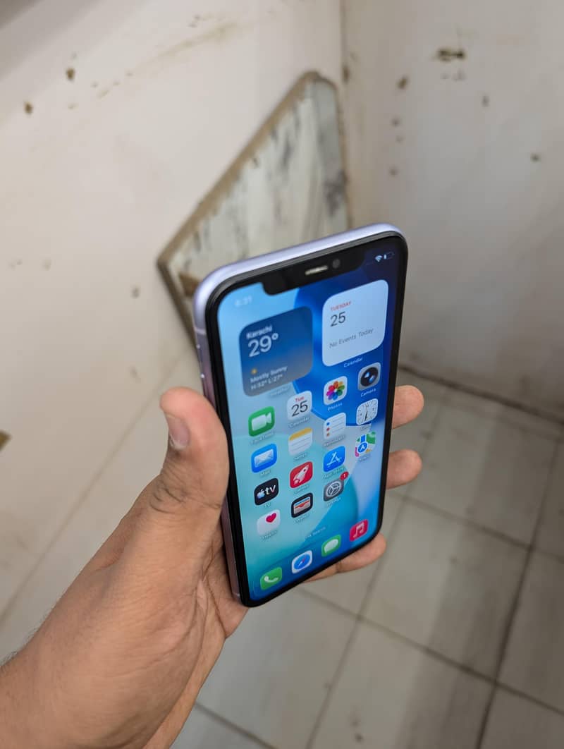 Apple iPhone 11 5