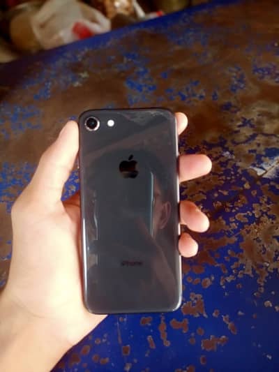 Apple iPhone 8