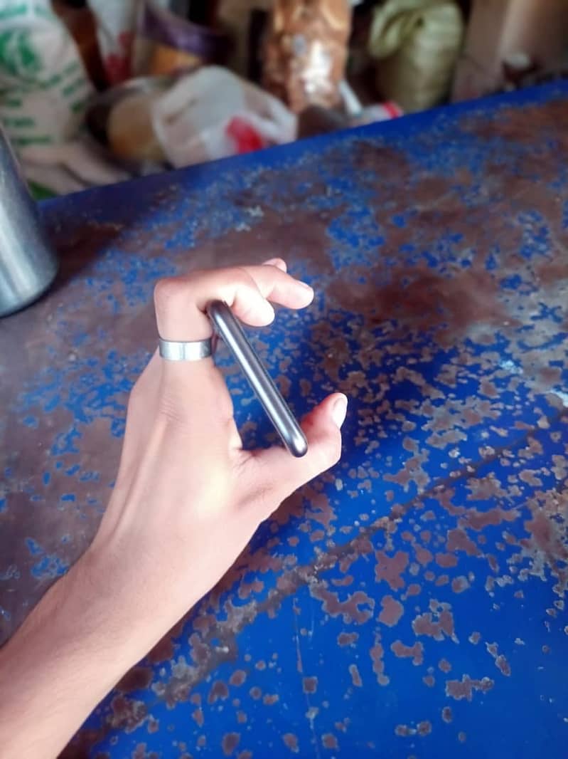 Apple iPhone 8 5