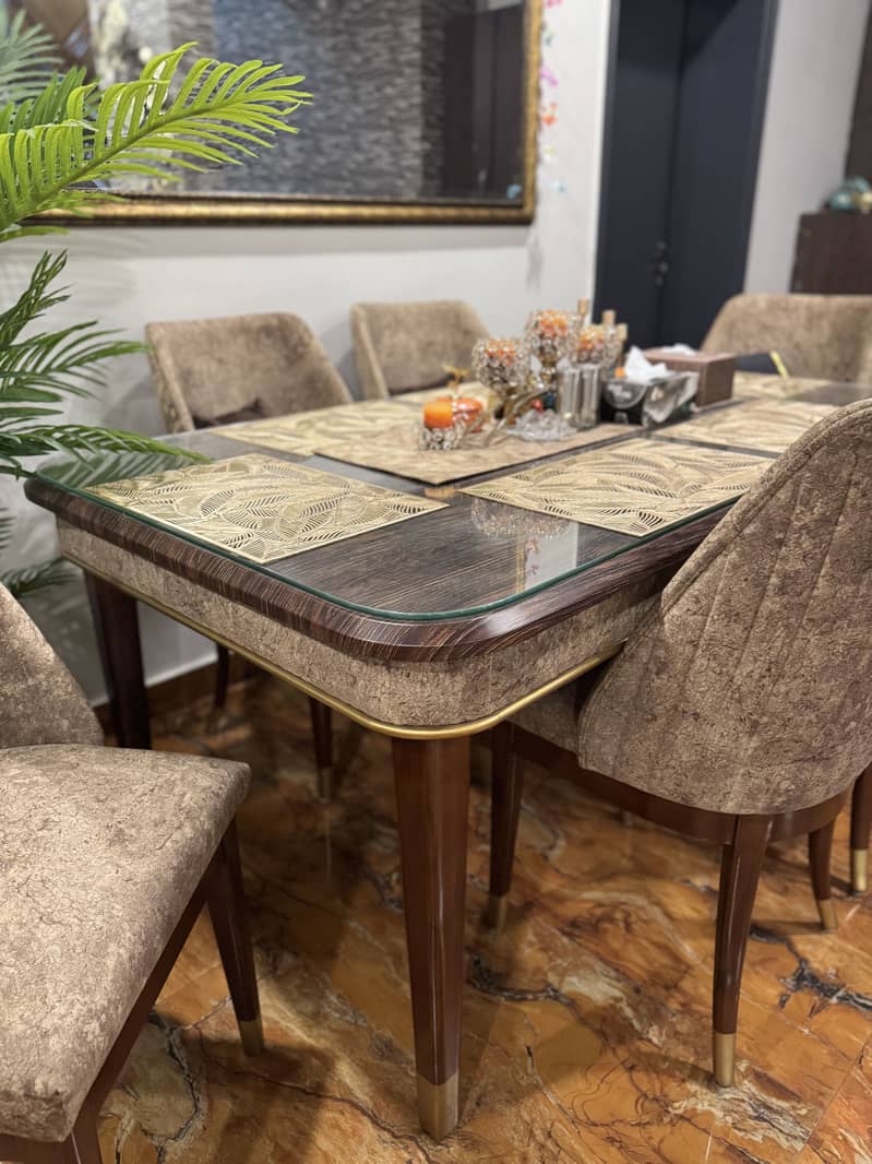 6 Persons Dining Table 0