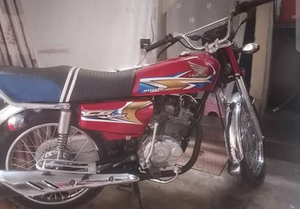 Saf bike hy peso ki need hy