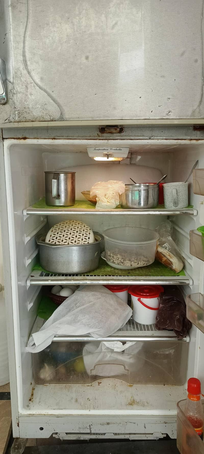 refrigerator 5