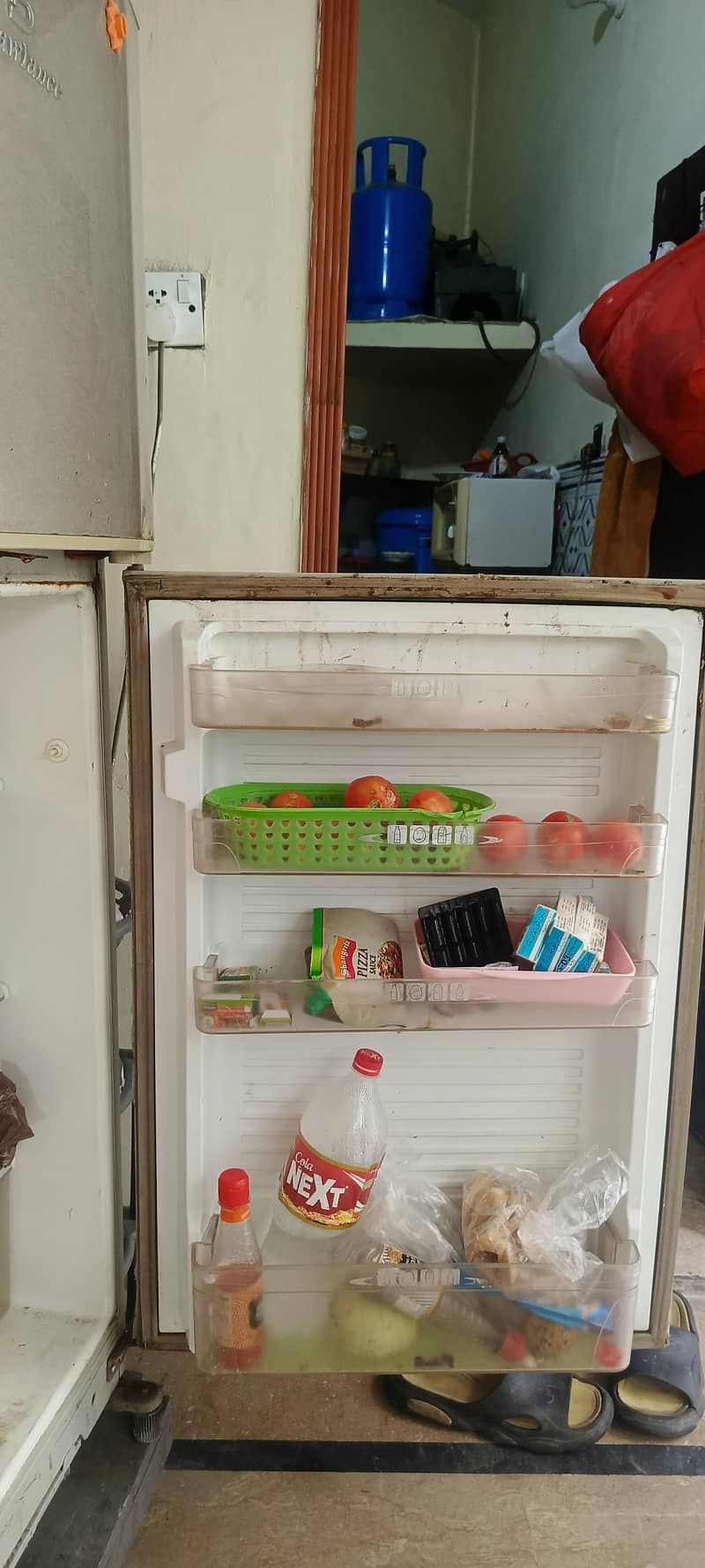 refrigerator 6