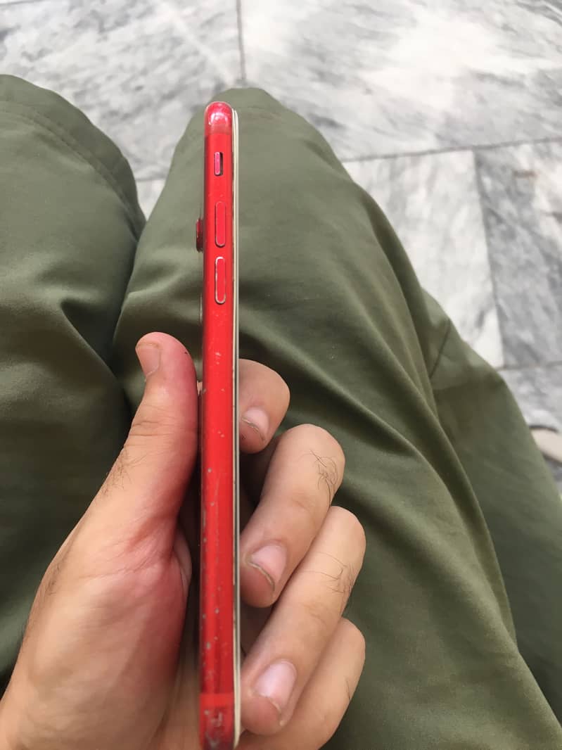 Apple iPhone 7 2