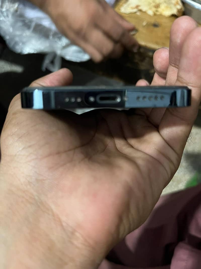 Apple iPhone 12 Pro 1