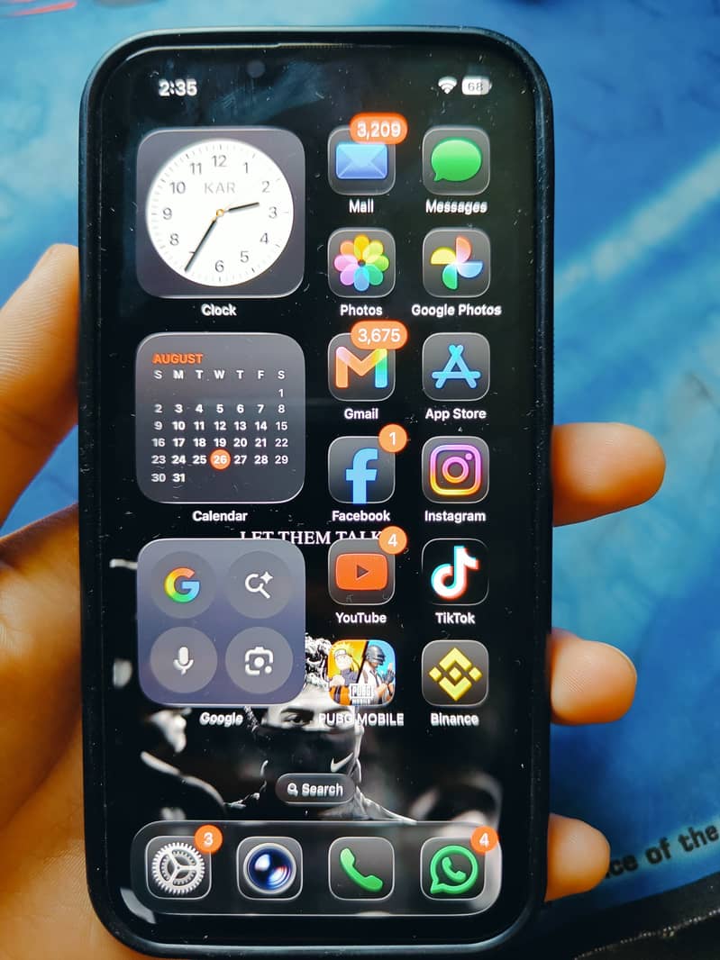 iPhone 14 3