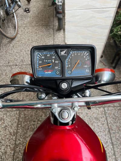Honda CG 125 Almost New