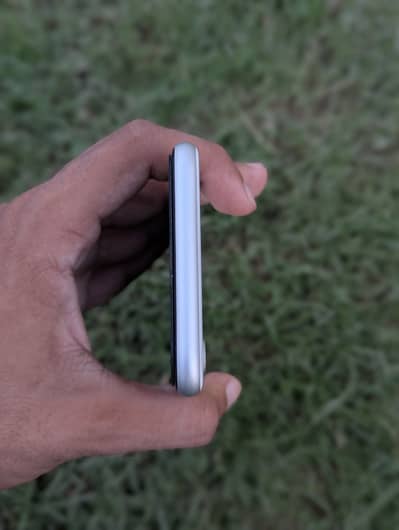 Apple iPhone SE 2020 64 GB
