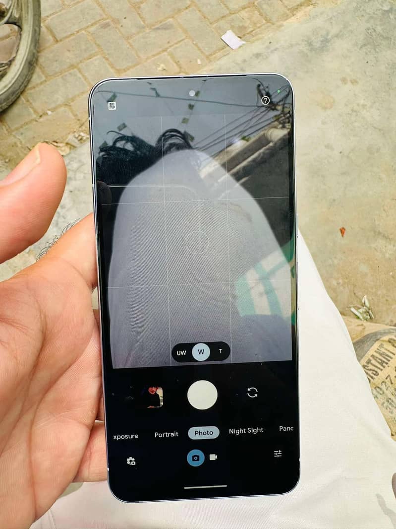 Google Pixel 8 Pro 10