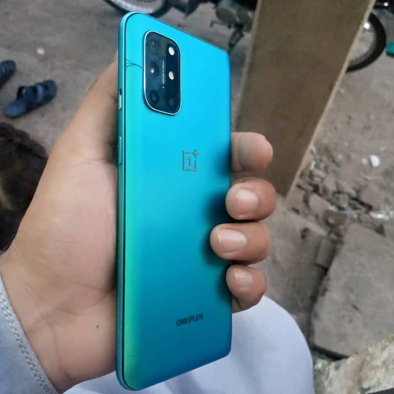 One Plus 8T 4